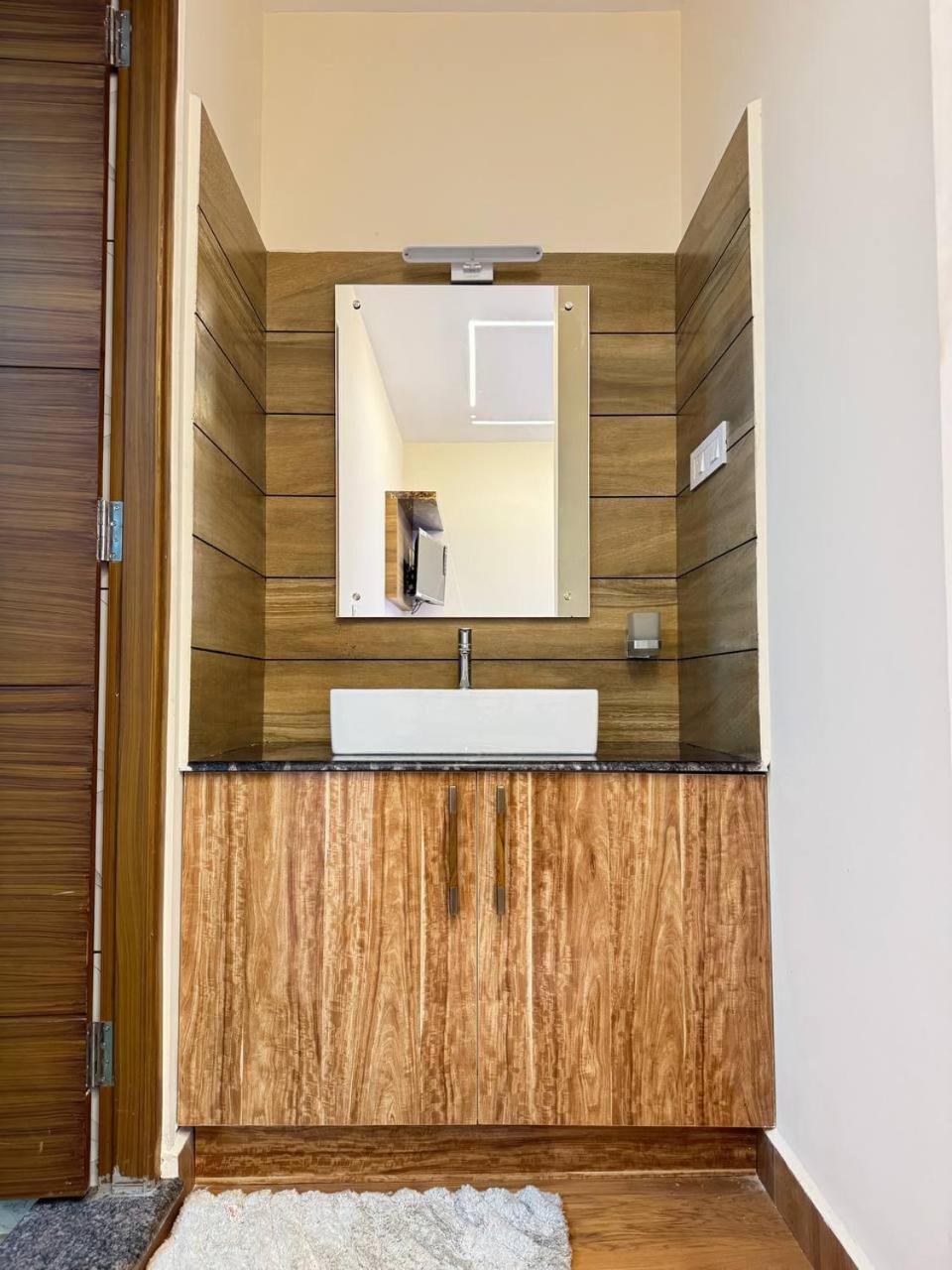 Krishnakripa Premium Residency Kochi Exterior foto