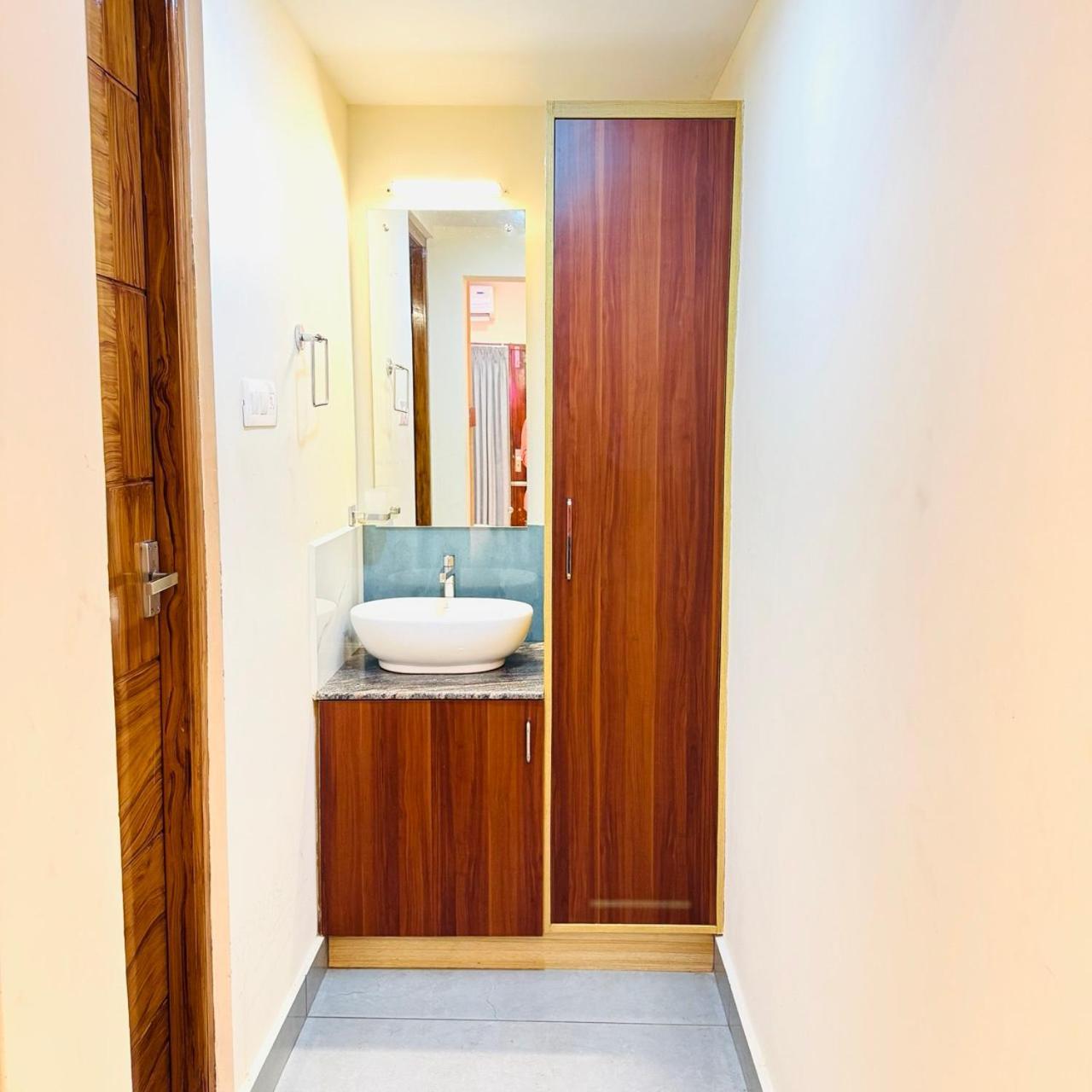 Krishnakripa Premium Residency Kochi Exterior foto